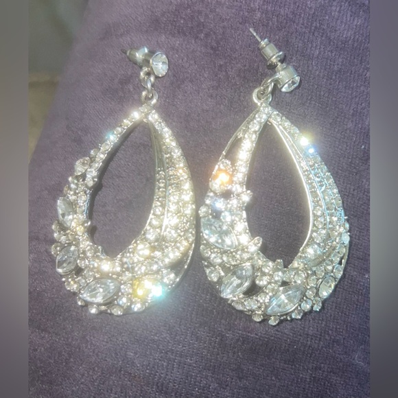 Jewelry - Beautiful Earrings